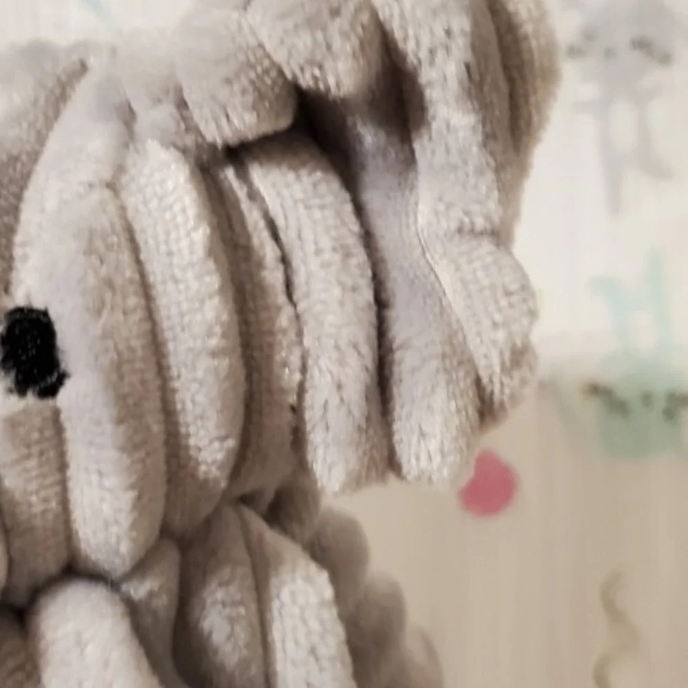 MON‎ LAPIN  Lovey Elephant  Embroided Eyes Ribbed Security Blanket